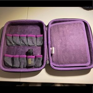 Hardcover travel essential oil holder